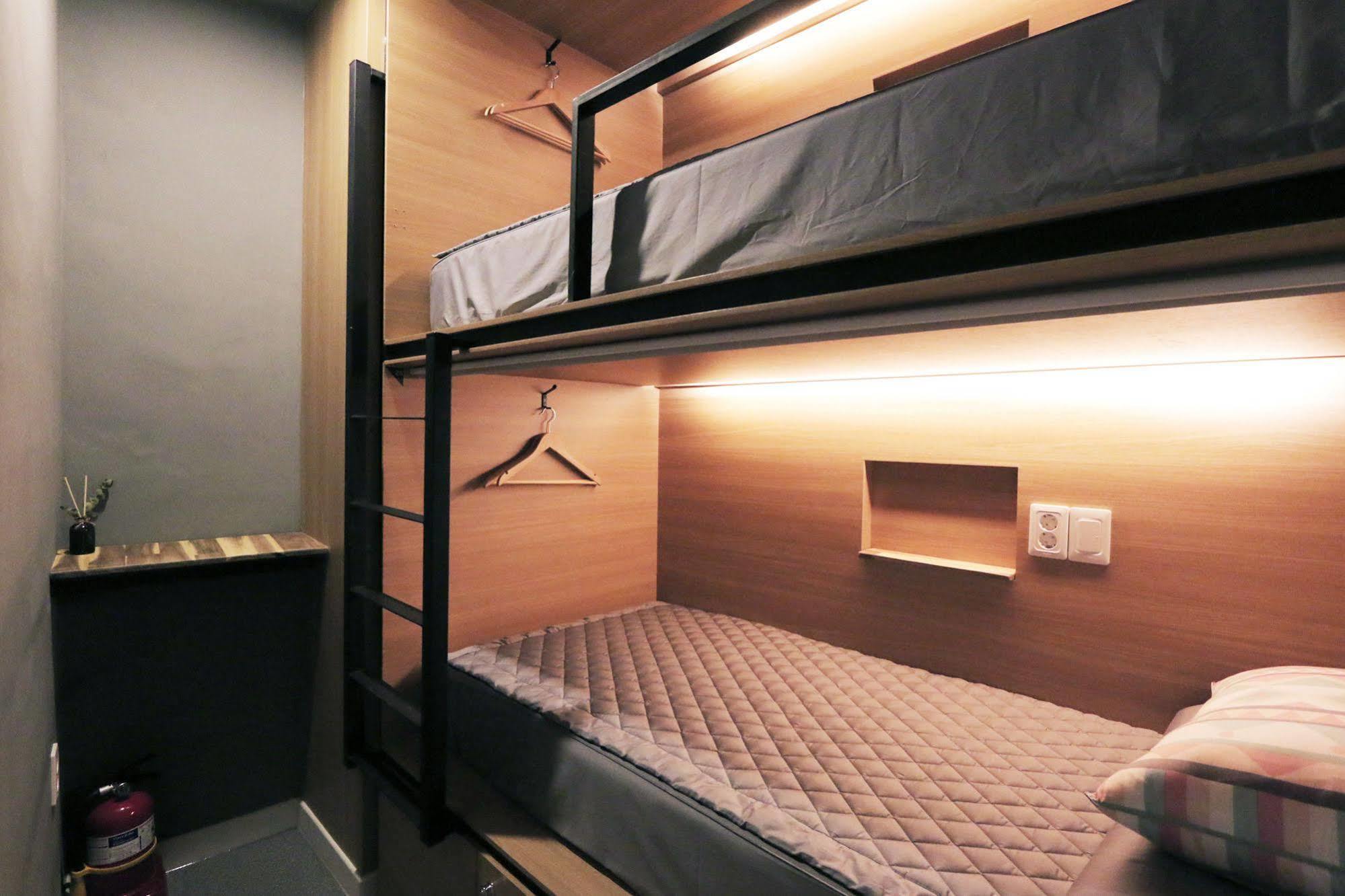 Blueboat Hostel ג'אונג'ו מראה חיצוני תמונה
